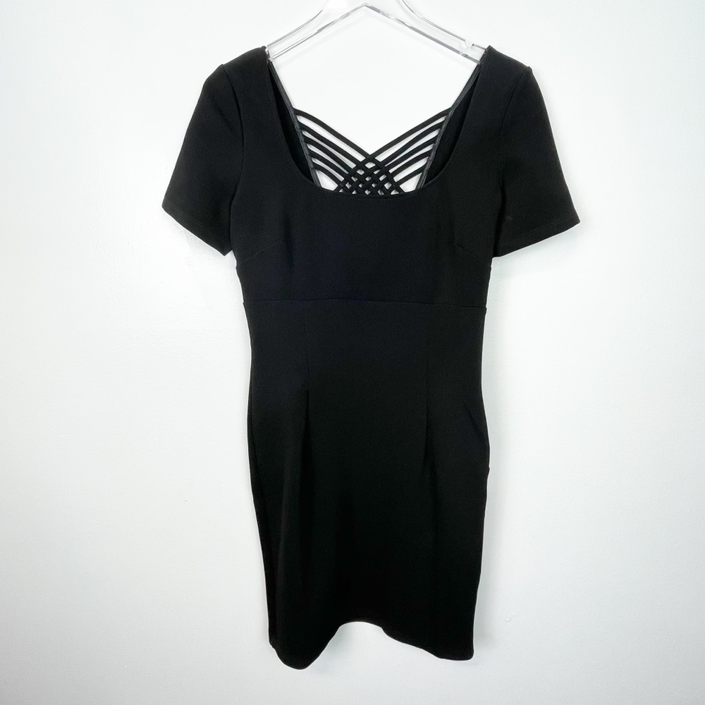 Forever 21 Black Short Sleeve Body Con, Size M NWT
